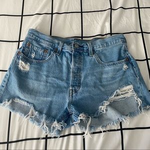Levi's 501 High Waisted Denim Shorts Size 31
